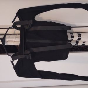 Shorty black long sleeve shirt